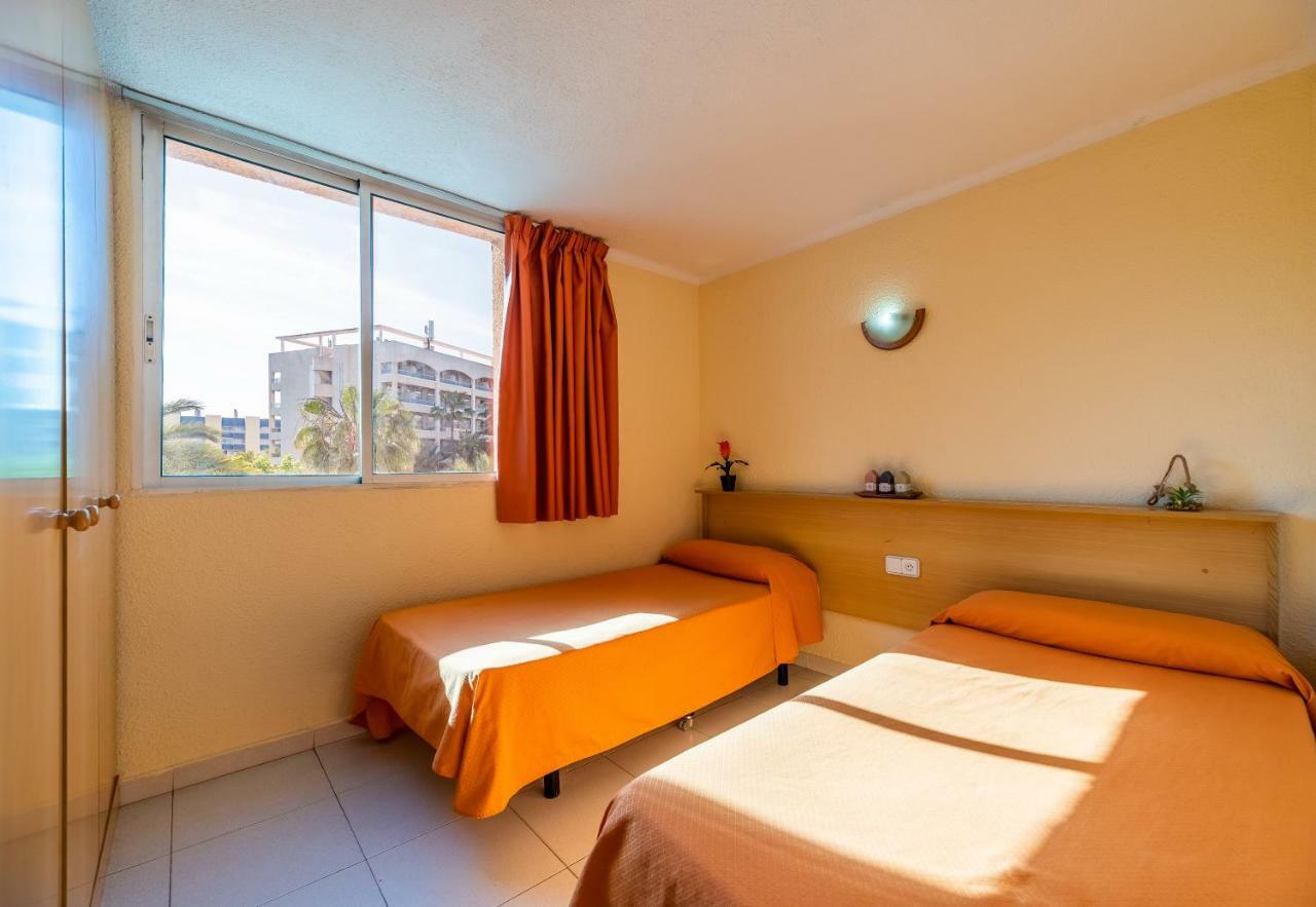 Rentalmar Los Peces Salou Bagian luar foto