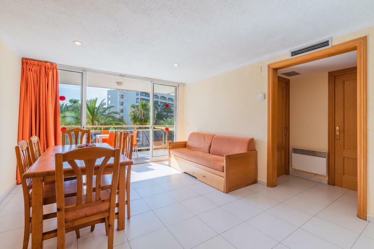 Rentalmar Los Peces Salou Bagian luar foto